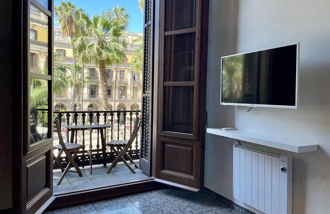 Barcelona Classic Plaza Real Apartments-1