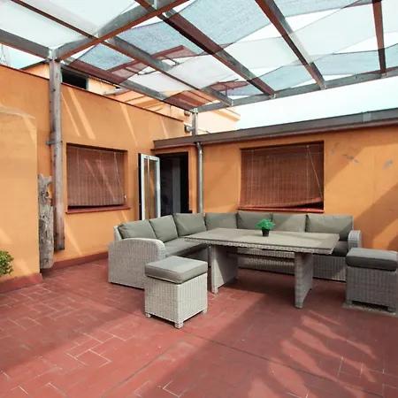Barcelona Classic Plaza Real Apartments-3
